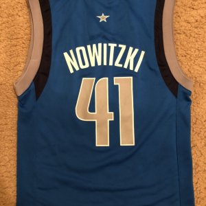 Dirk Nowitzki Dallas Mavericks blue NBA Adidas Kids - image 4
