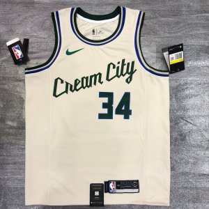 Milwaukee Bucks Giannis Antetokounmpo No.34 Swingman Jersey - Dream City - image 3