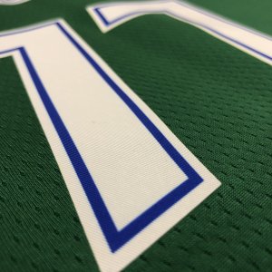 Dallas Mavericks Luka Doncic #77 Green Hardwood Classics 2020-2021 Jersey - Classic Edition - image 9