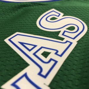 Dallas Mavericks Luka Doncic #77 Green Hardwood Classics 2020-2021 Jersey - Classic Edition - image 11