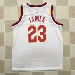 Lebron James - Cleveland Cavaliers *white*