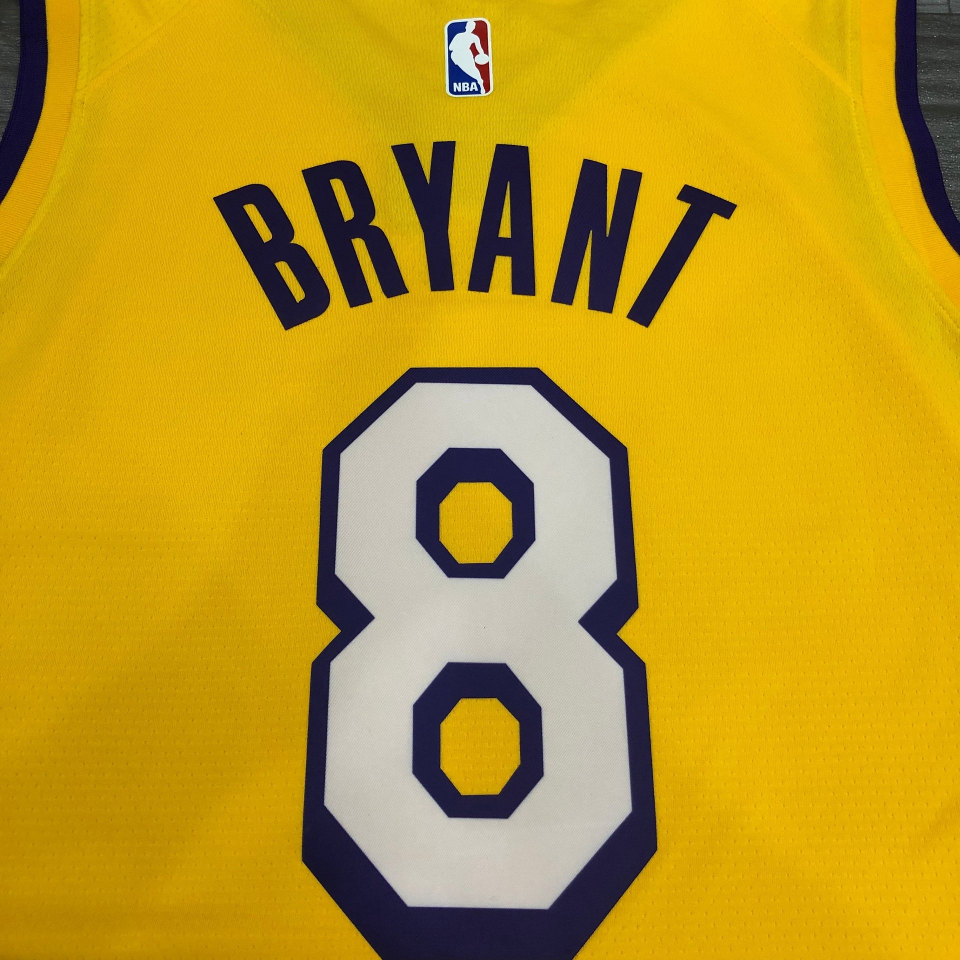 Kobe Bryant - Los Angeles Lakers #8 City Edition 2019 - JerseyAve -  Marketplace