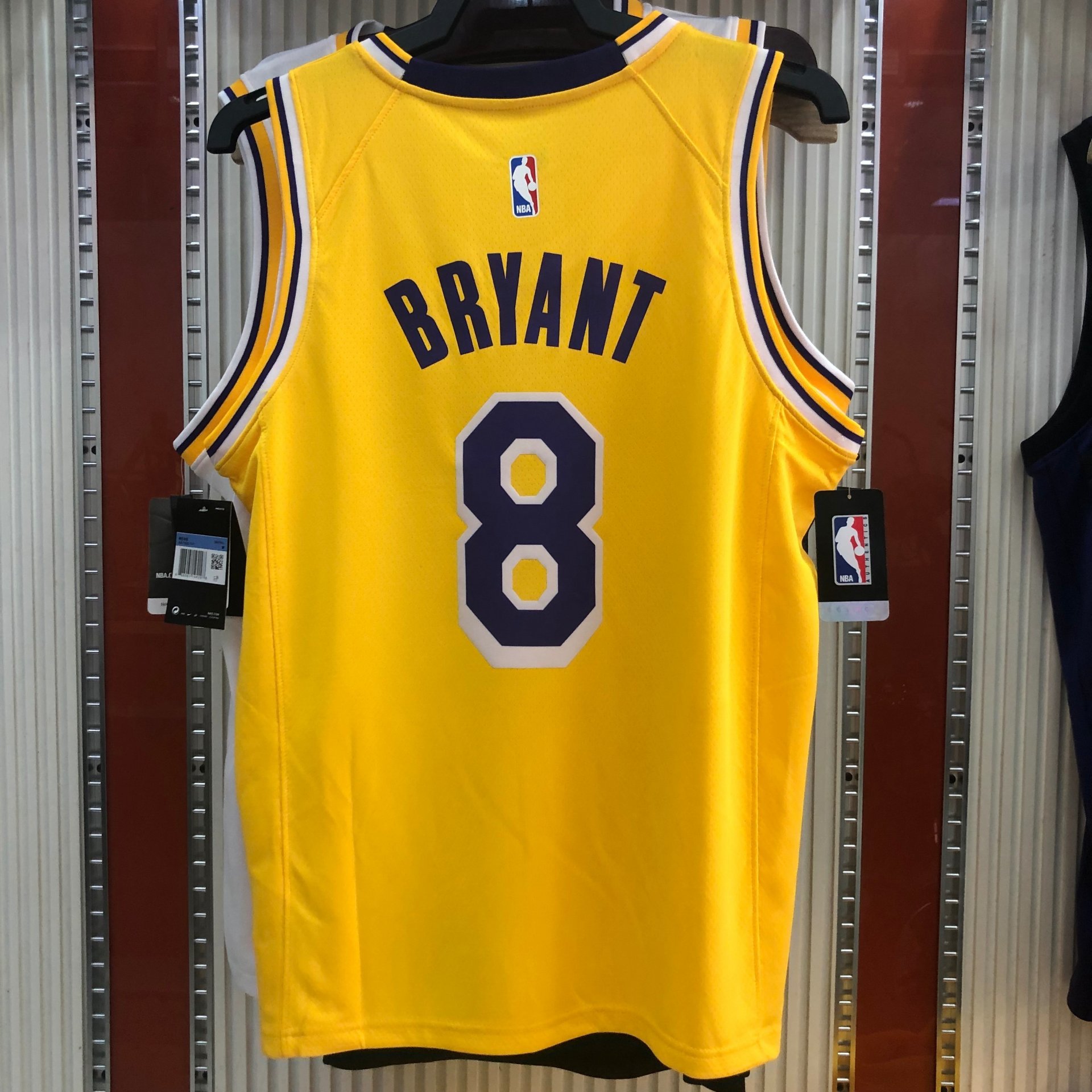 Kobe Bryant's #8 Los Angeles Lakers Jersey is Top Seller of 2003
