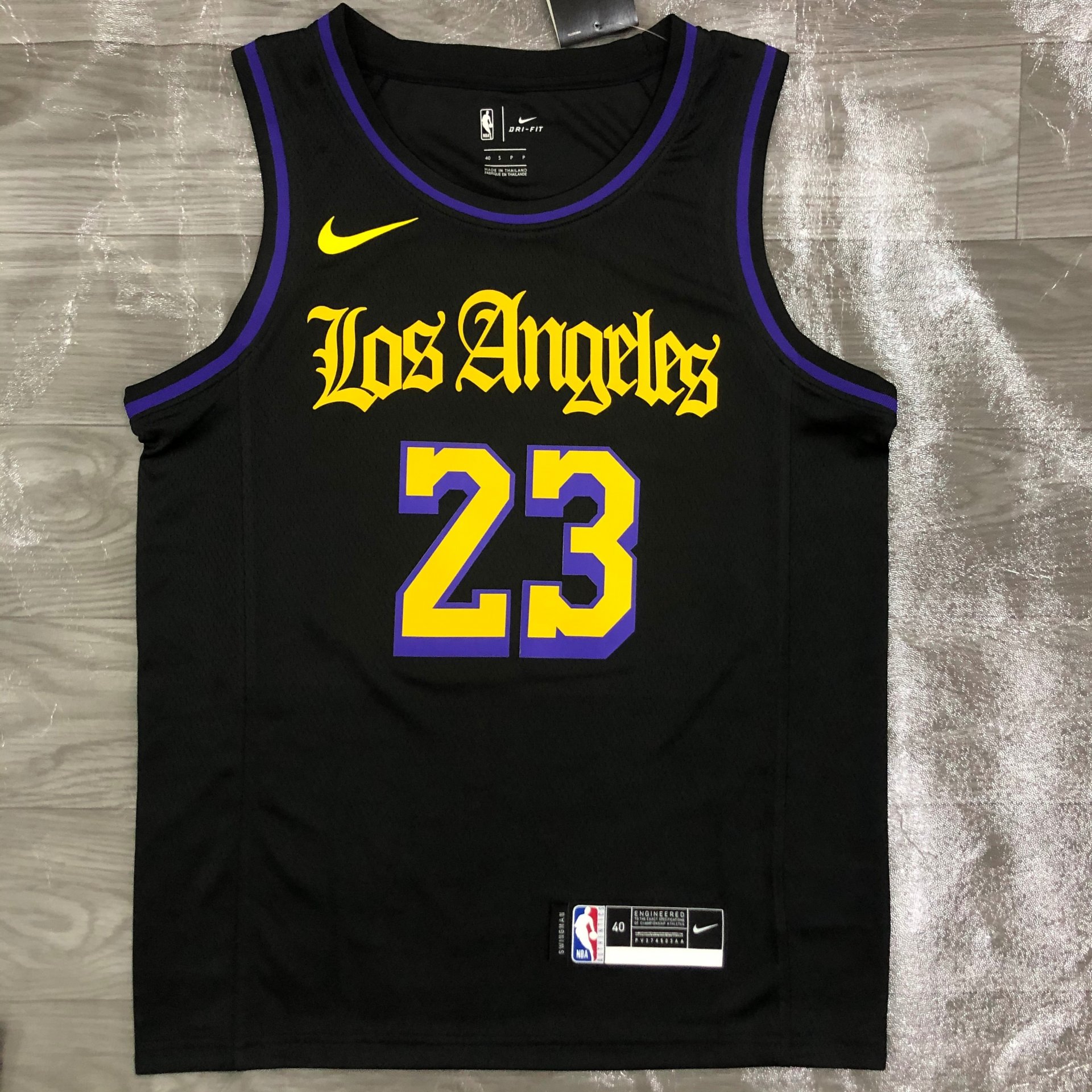 Nike LeBron James #23 Los Angeles Lakers Earned Jersey M 44 Black/Purple