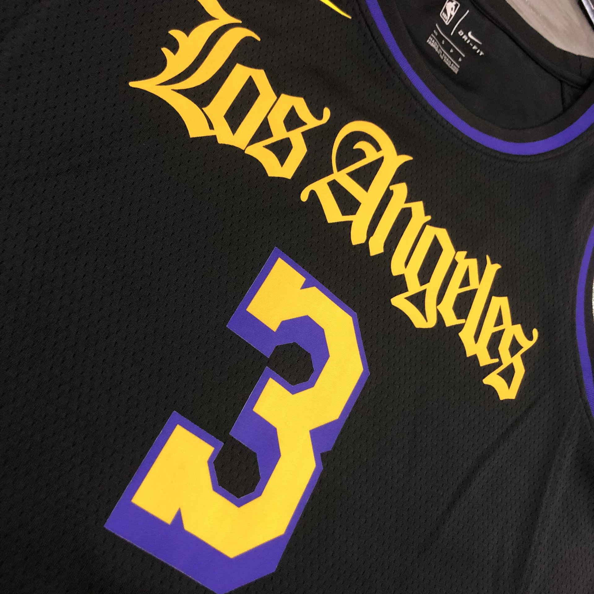 Anthony Davis Los Angeles Lakers - Black/Yellow/Purple #3 - JerseyAve -  Marketplace