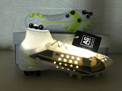 Men's shoes Nike Assassin's 14th generation - image 10