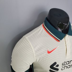 Liverpool 202021-2022 away - image 5