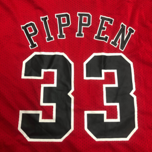 Men's Chicago Bulls Scottie Pippen #33 Mitchell&Ness Red Name And Number Mesh Top - image 3