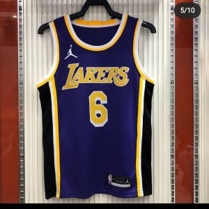 LeBron James new kit 2021-2022 - image 7
