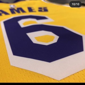 LeBron James new kit 2021-2022