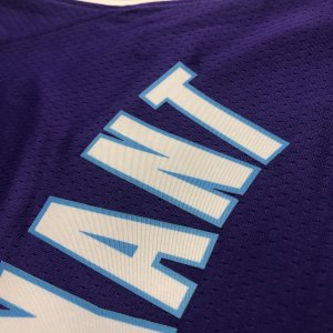 Kobe Bryant - Los Angeles Lakers #24 *City Edition 2022* - image 8