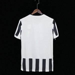 2021-2022 Juventus home - image 3