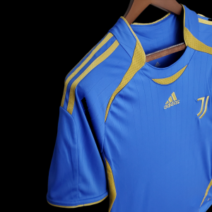 Juventus "Teamgeist" series blue - image 3