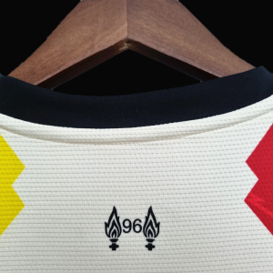 2022-2023 Liverpool Red Beige Yellow - image 3