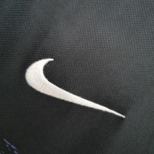 2022 France Black Edition - image 4