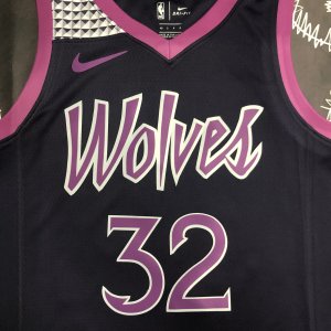 Minnesota Timberwolves - Minnesota Timberwolves - Karl-Anthony Towns *Black/purple* - image 4