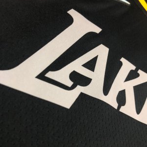 Lebron James - Los Angeles Lakers *Honor Edition* - image 15