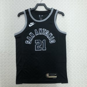 Tim Duncan - San Antonio Spurs *Classic Edition*