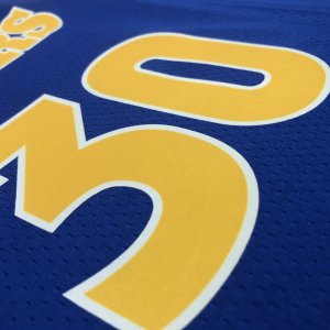 Stephen Curry - Golden State Warriors *Classic Edition* - image 12