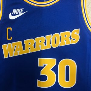 Stephen Curry - Golden State Warriors *Classic Edition* - image 3