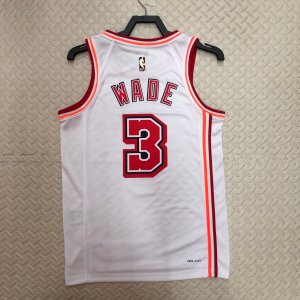 Dwyane Wade - Miami Heat *Classic Edition* - image 15