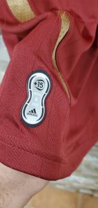 BNWT Arsenal FC Training Jersey XL (limited edition) - image 4