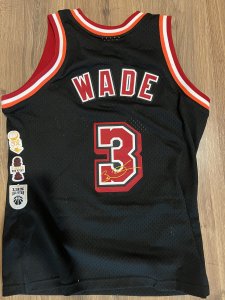 Dwayne Wade Miami Heat #3 retirement legacy jersey - image 5