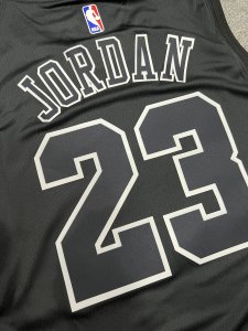 Michael Jordan - Chicago Bulls #23 Black *RARE* - image 3
