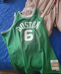 Nikola Jokić  Hakeem Wilt Larry bird Bill Russel and Bill walton Mo williams steph jersey. - image 9