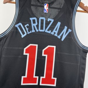 Chicago Bulls - City Edition *2018/2019* DeMar DeRozan - image 4
