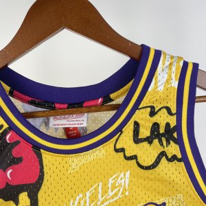 Los Angeles Lakers - Kobe Bryant #8 *Slap Stickers Edition* - image 3