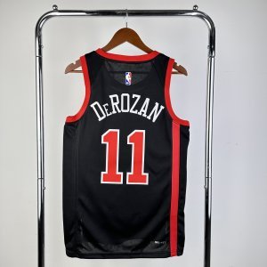 Demar DeRozan - Chicago Bulls *City Edition* #11