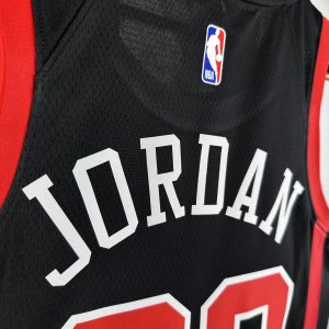Michael Jordan - Chicago Bulls *City Edition* #23 - image 3