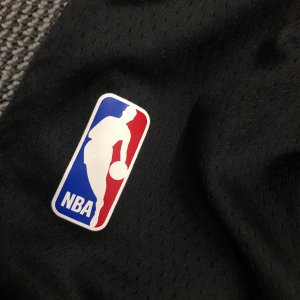 Chicago Bulls - Short *Black* - image 10