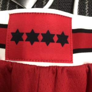Chicago Bulls - Short *Red* - image 10