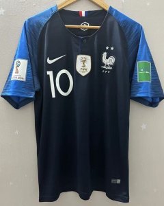 Kylian Mbappé 2018-19 Jersey - PSG Classic Shirt, Limited Edition Football Kit, Iconic No. 7 Paris Saint-Germain