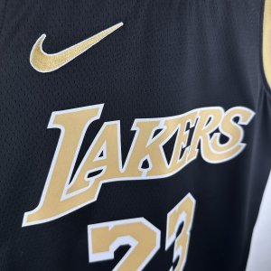 LeBron James - Los Angeles Lakers *BLACK/GOLD EDITION* #23