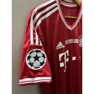 12-13 Bayern Munich ROBBEN MULLER SCHWEINSTEIGER Top Quality Home Retro Football Jersey custom T-shirt