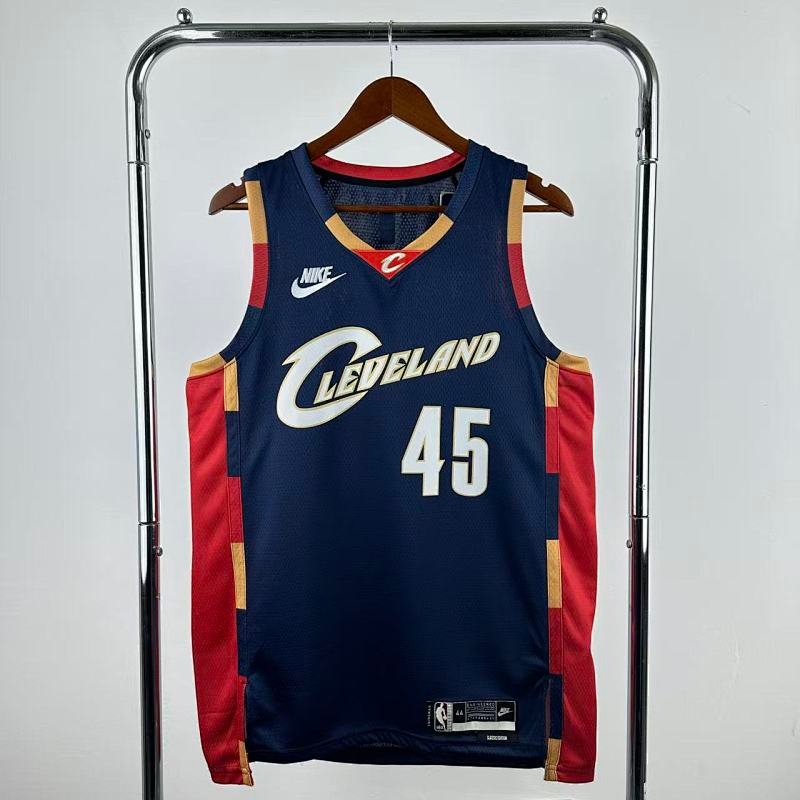Cleveland Cavaliers Retro - Donovan Mitchell #45