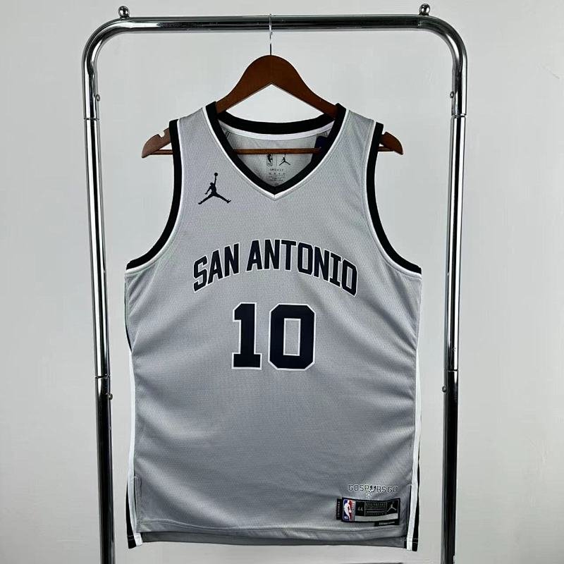 San Antonio Spurs Limited Edition Grey - Jeremy Sochan #10