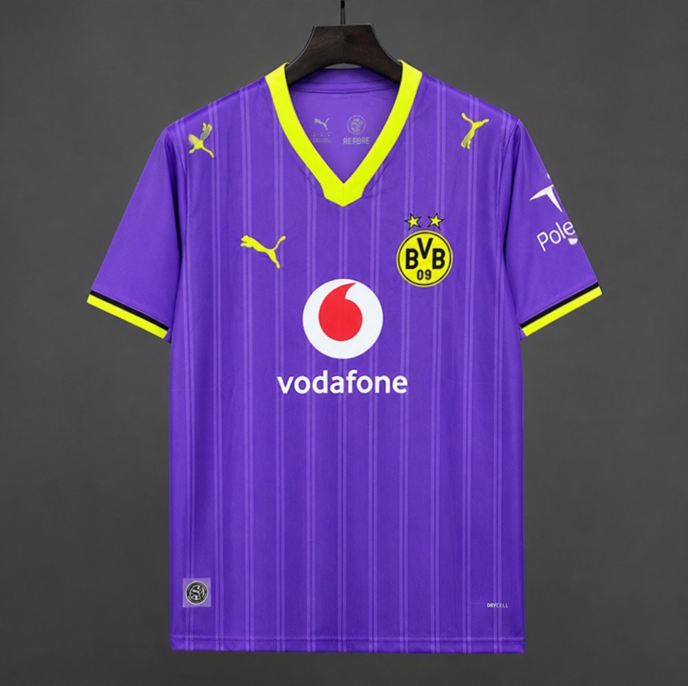 Bundesliga - 26-27 Borussia Dortmund Third Purple Jersey