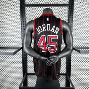 Chicago Bulls Jumpman Limited Edition - Michael Jordan #45 - image 4