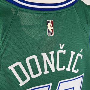 Dallas Mavericks Retro Green - Luka Doncic #77 - image 4
