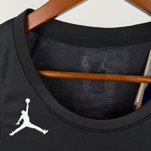 New York Knicks Jumpman - #8 - image 2