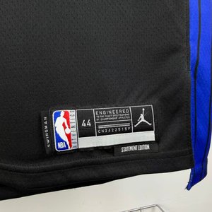 New York Knicks Jumpman - #8 - image 3