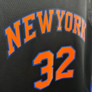 New York Knicks Limited Edition - Karl - Anthony Towns #32 - image 4