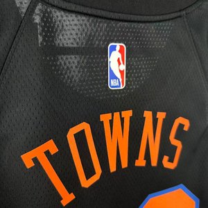 New York Knicks Limited Edition - Karl - Anthony Towns #32 - image 8