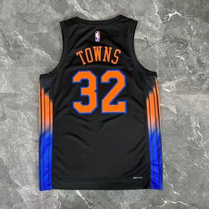 New York Knicks Limited Edition - Karl - Anthony Towns #32 - image 13