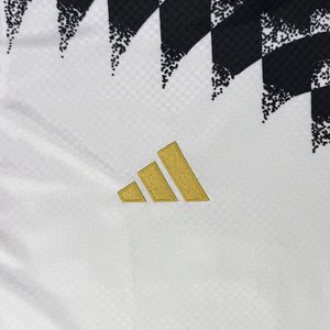 Juventus - 26-27 Juventus White with Black Geometric Pattern 1994 Vintage Remake Jersey - image 4