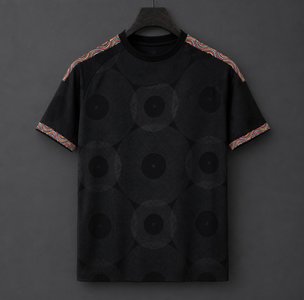Ligue 1 - 26-27 Olympique Lyonnais Third Black Jersey - image 2